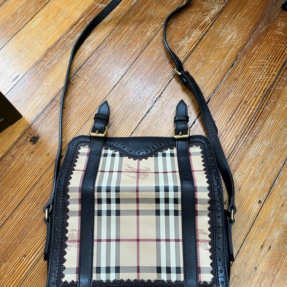 Burberry Doyle Brogues Bag Haymarket Coated Canvas with Leather Small - Picture 4 of 9